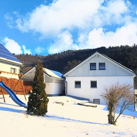 Feriehus Haus Wanderglueck *