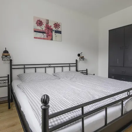 Haus Wanderglueck Nyaraló *
